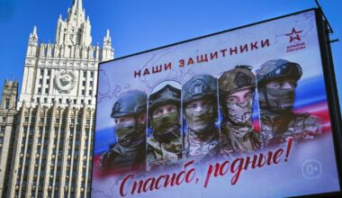 en Russie, les cercles patriotiques opposés à tout compromis en Ukraine