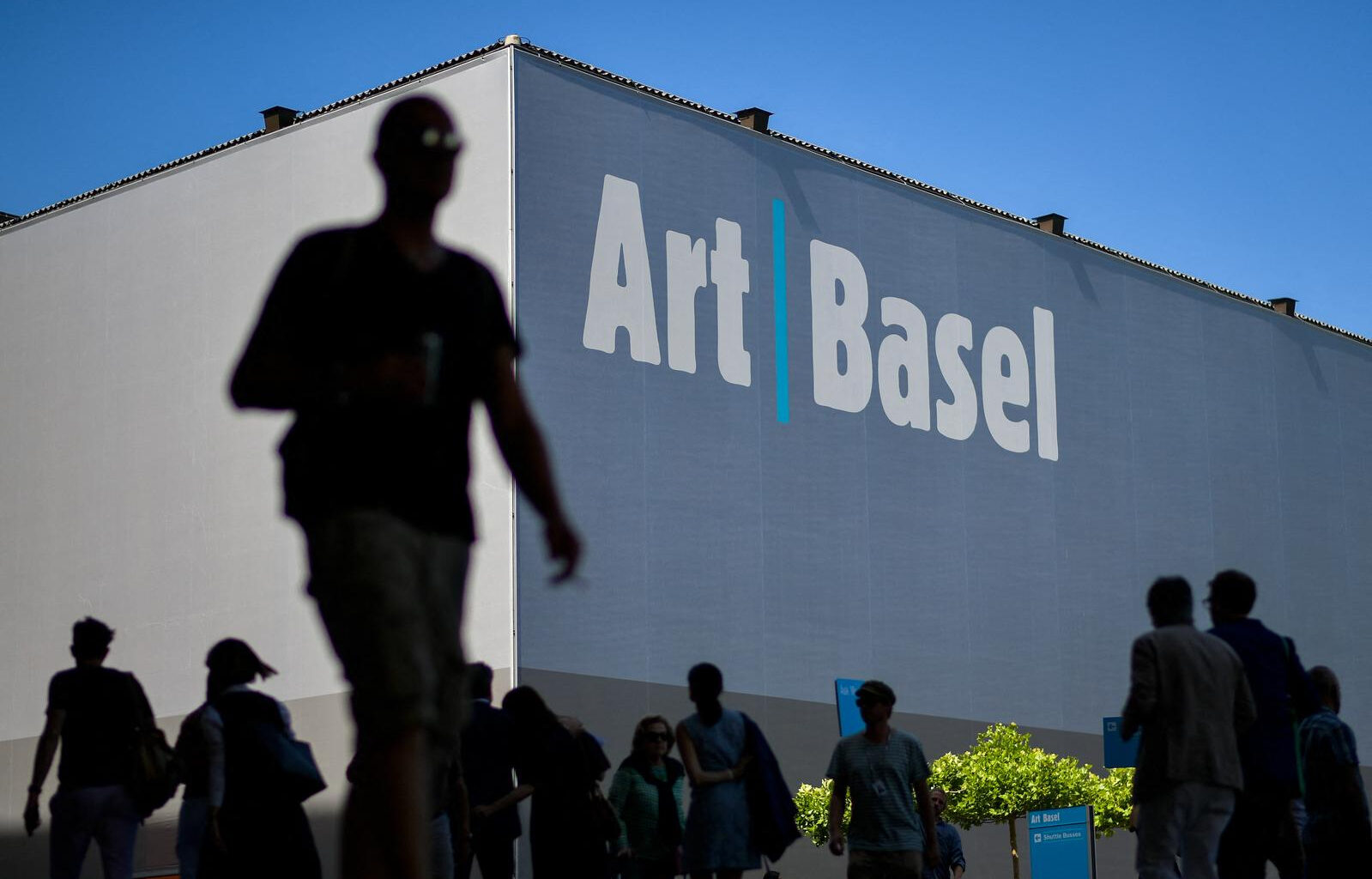 Des toiles à plusieurs millions à Art Basel malgré le refroidissement du marché de l'art - 16/06/2025 à 20:13