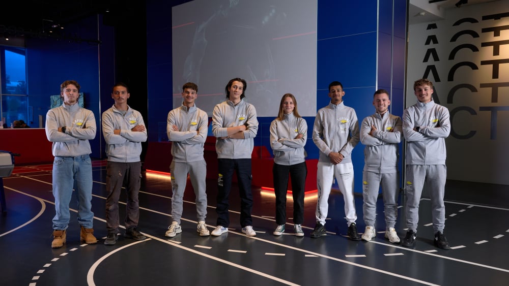 une séance photo pour les neuf jeunes talents des CFA de la région prêts à briller à Marseille