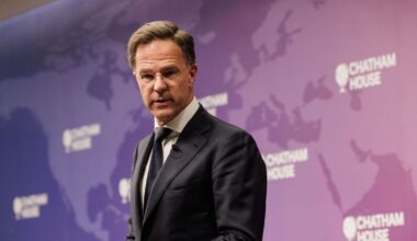 Le chef de l'OTAN Rutte déclare que les dépenses sociales de l'Europe doivent être sabrées afin de payer pour la guerre