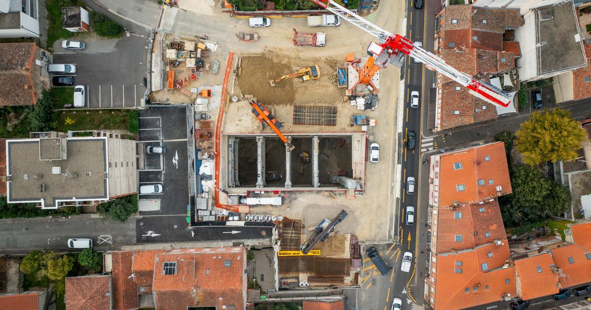 à Toulouse, la terre du métro est transformée en briques pour construire 10.000 maisons