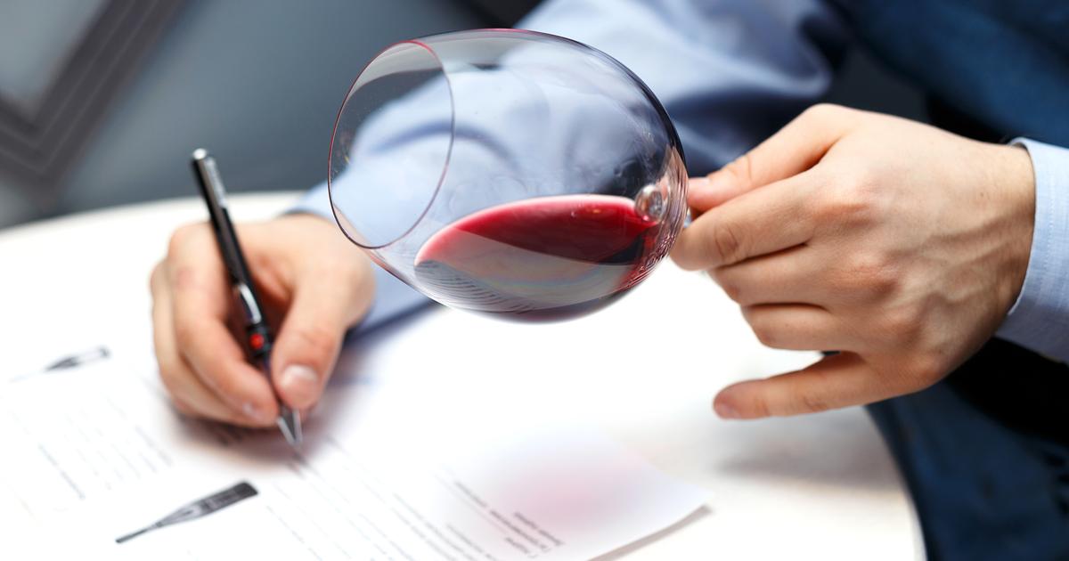 les 15 vins disponibles en primeur ayant reçu les meilleures notes des grands critiques internationaux