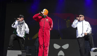 le gouvernement condamne des propos anti-israël de rappeurs au festival de Glastonbury