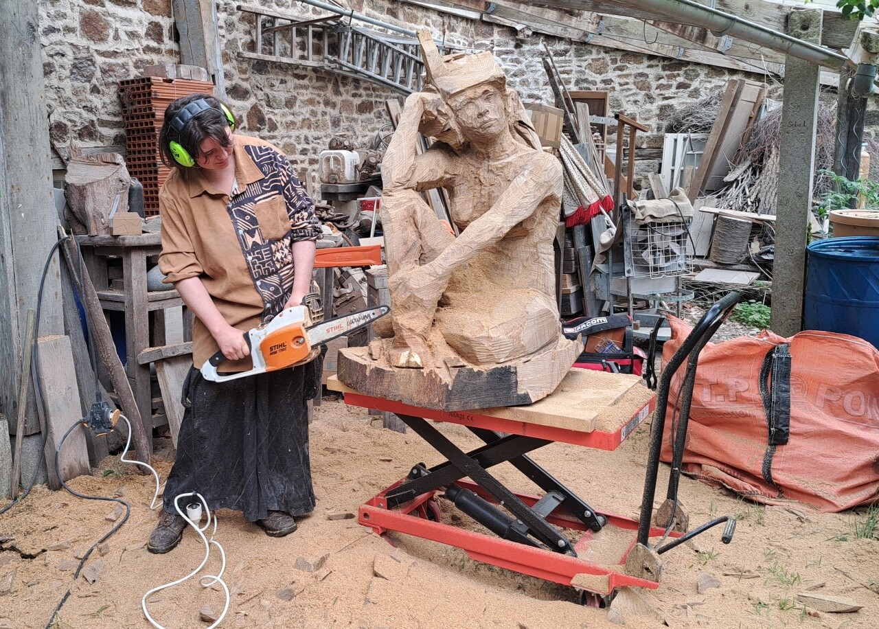 Vidéo. A Fougères, ces artistes sculptent en direct pendant dix jours