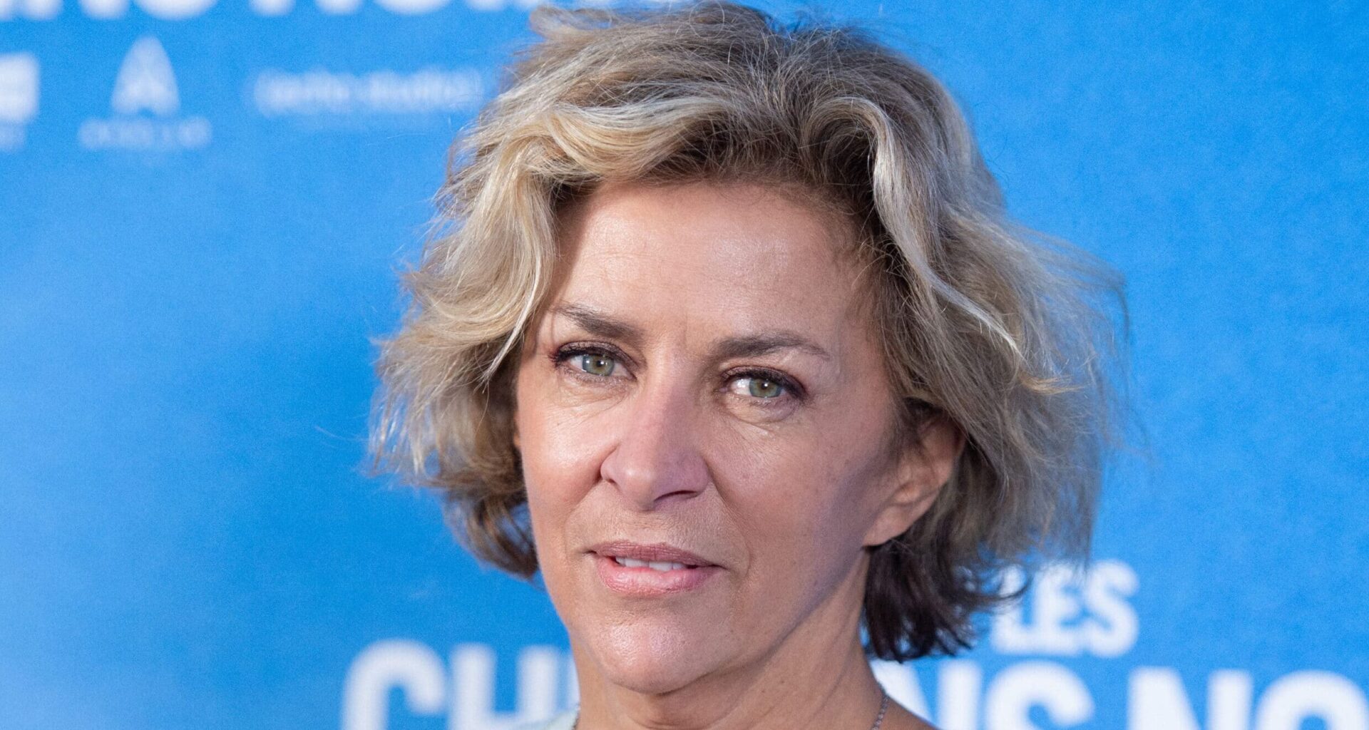 Corinne Touzet s’effondre en annonçant la mort de son chien : "Il m’a attendue"