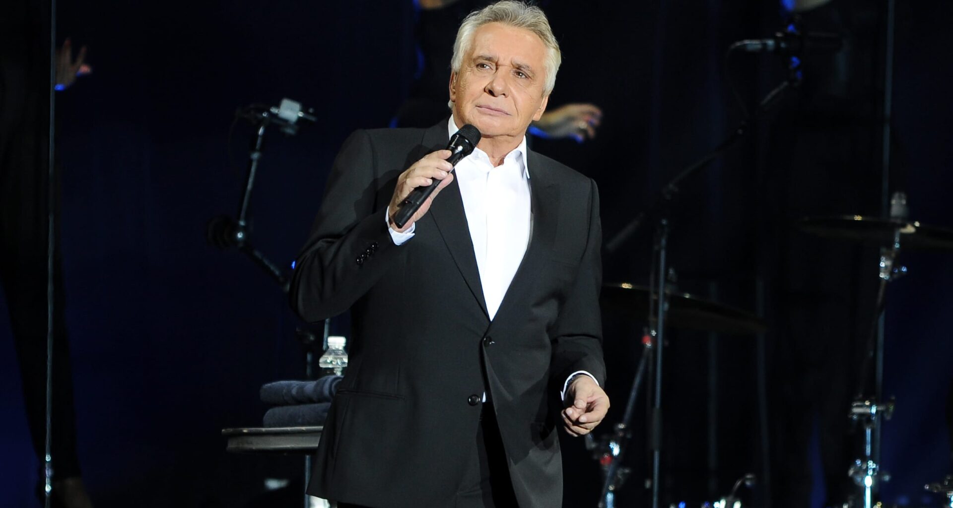 Michel Sardou et sa femme bientôt en passe d’empocher plusieurs millions d’euros