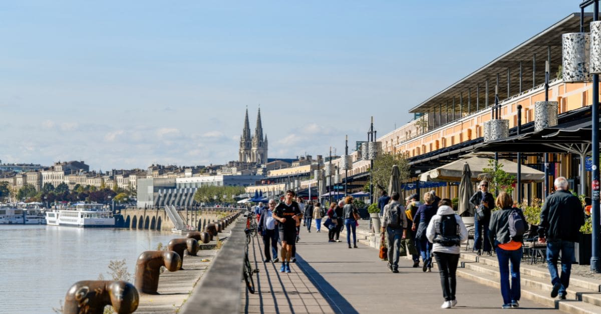 futur espace vert et ludique sur les quais des Chartrons
