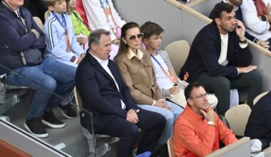 Roland Garros > La réaction de Jelena Djokovic après la défaite de son mari, Novak, contre Sinner en demi-finales