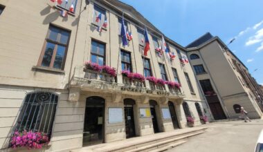 A Saint-Chamond, le maire et deux adjoints ripostent contre Isabelle Surply en portant plainte