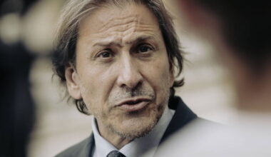 Jérôme Guedj accuse Jean-Luc Mélenchon d’être devenu «un salopard antisémite» – Libération