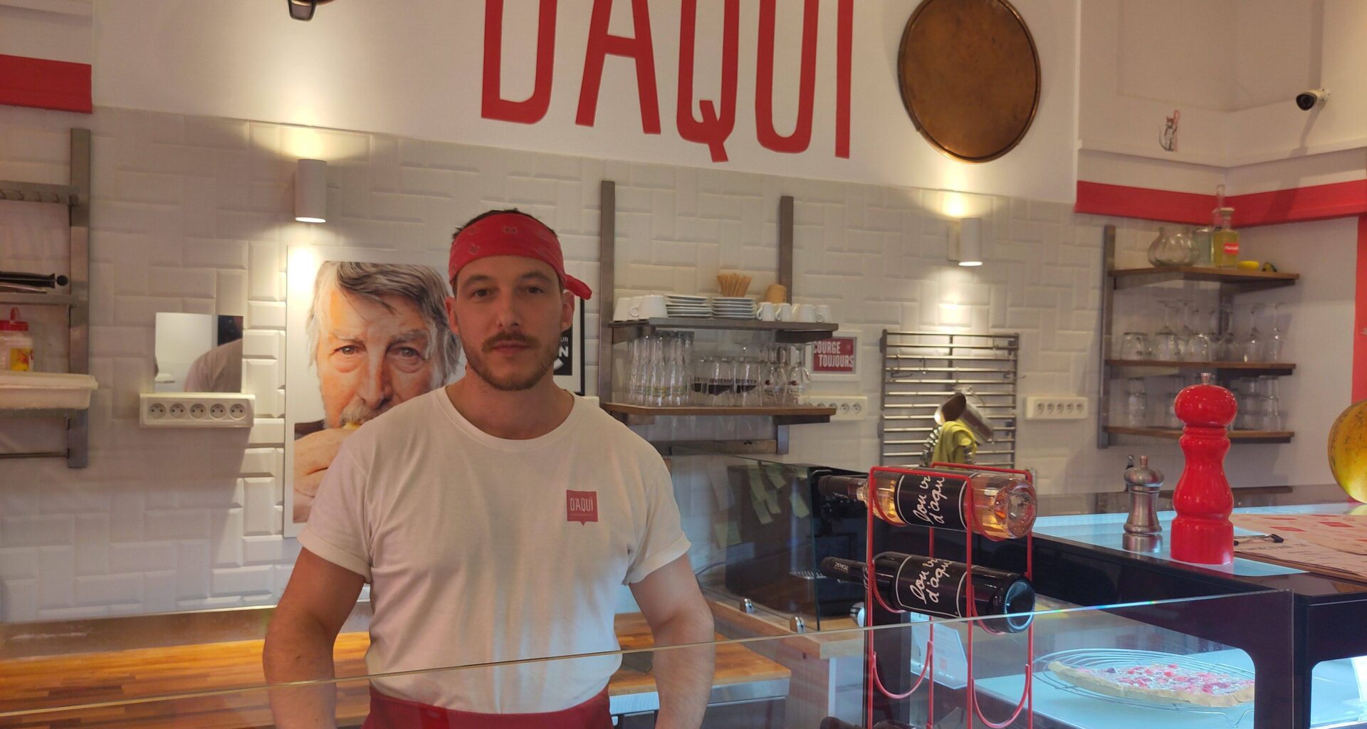 "Je ne suis pas une franchise nationale", le restaurant D’AQUI fête ses 10 ans cette année à Menton