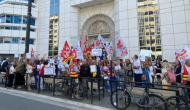 "Je ne soigne pas avec un chronomètre": le personnel de l'hôpital Lenval manifeste pour la quatrième fois en cinq semaines à Nice