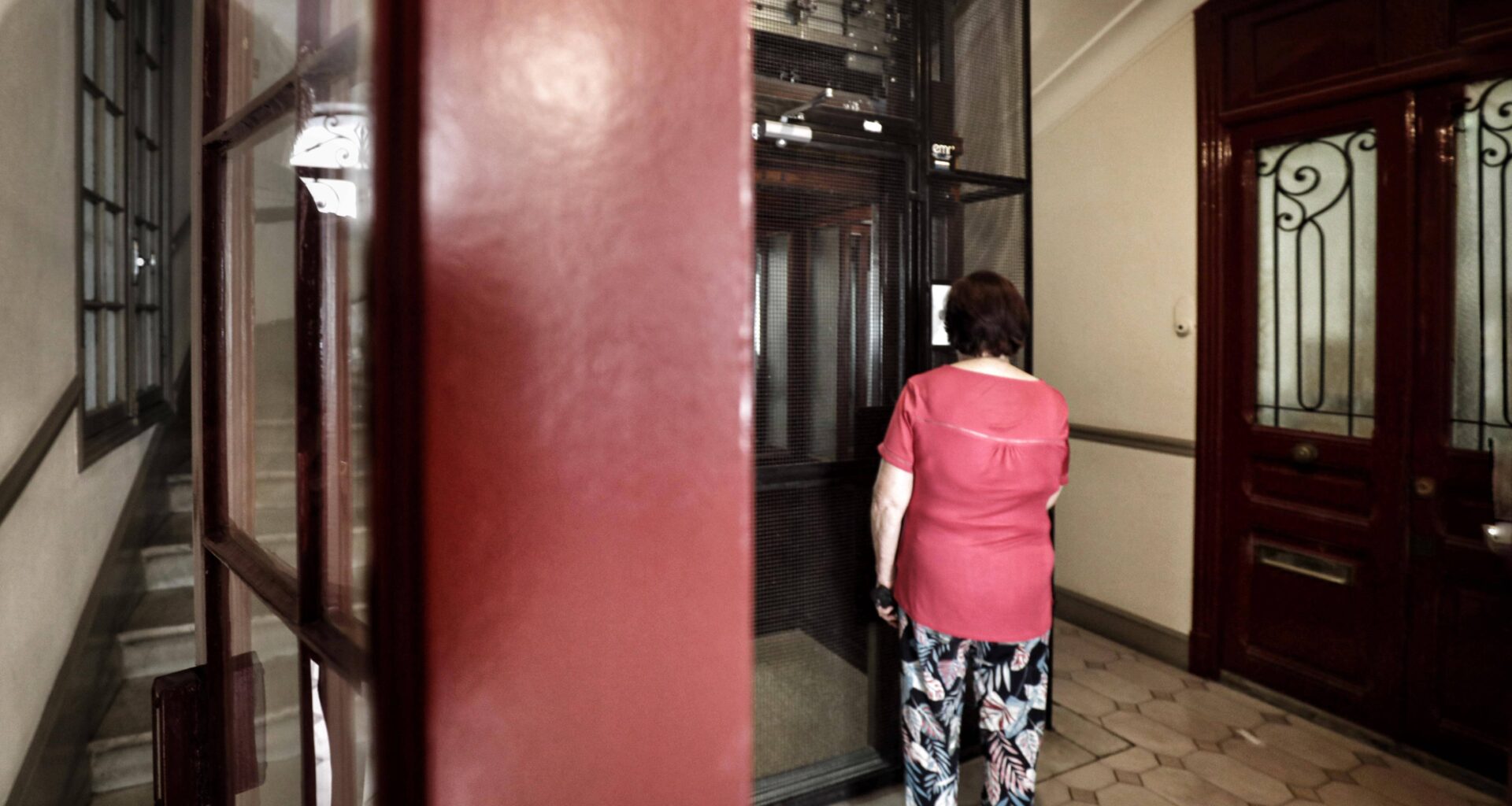"Ils ont été au top": agressée chez elle à 86 ans pour trois bijoux, cette Niçoise témoigne pour remercier les policiers qui l’ont accompagnée
