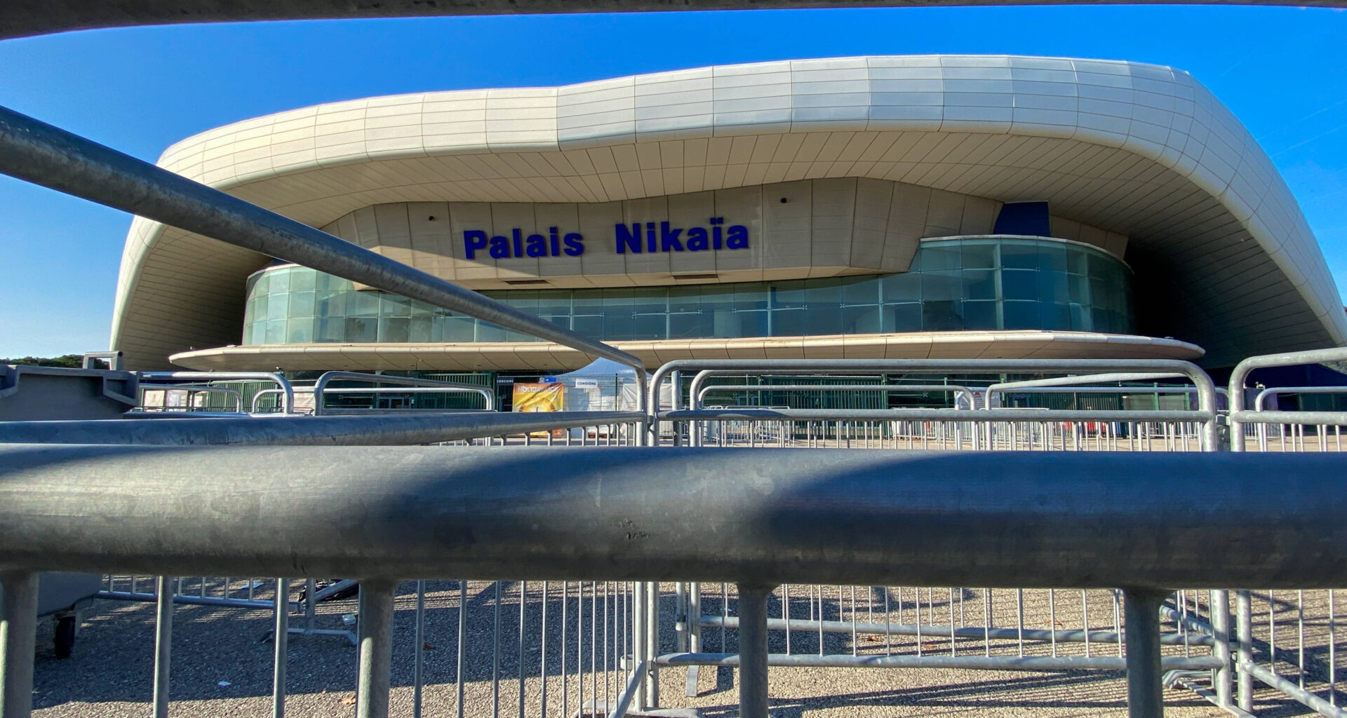"Une bataille contre les brouteurs": le palais Nikaïa de Nice alerte sur de nombreuses arnaques à la vente de faux billets pour ses concerts