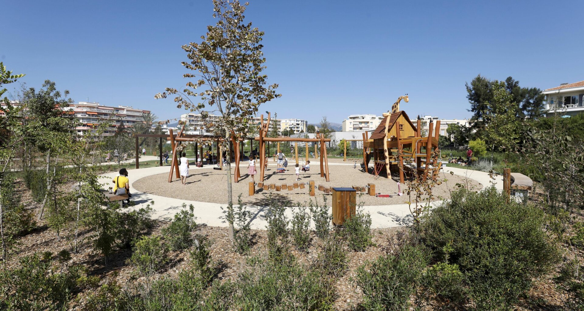 De nouveaux haut-parleurs ont été installés pour faire régner l’ordre dans le parc des Canebiers à Cagnes-sur-Mer