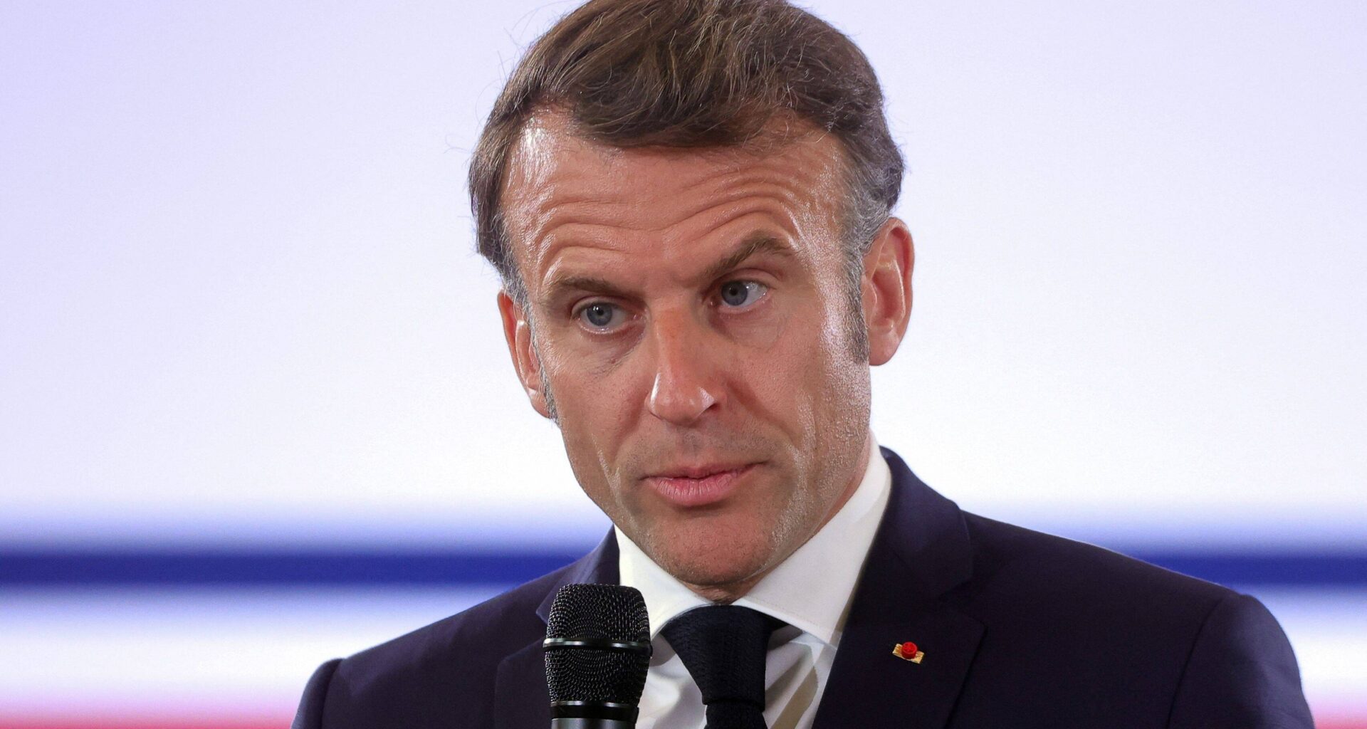 "Une trahison démocratique": le coup de gueule d’Emmanuel Macron contre l’abrogation des zones à faibles émissions