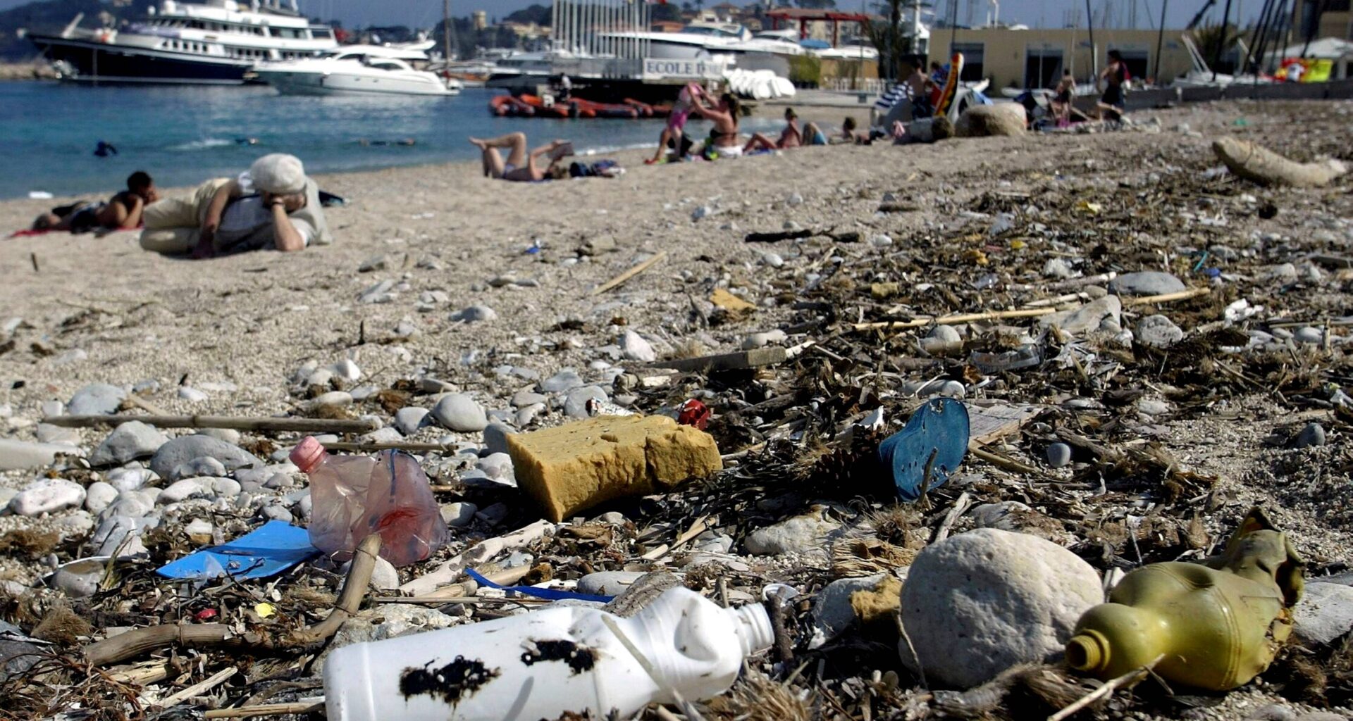 "C’est un souffle!": face à l’abyssale pollution plastique, 95 pays signent à l’Unoc l’appel de Nice pour un texte international efficace