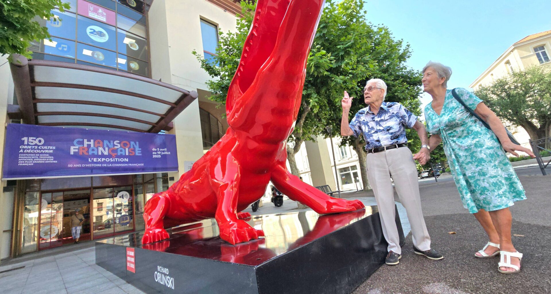 C'est quoi ces statues d'animaux colorées qui ont fait leur apparition à Saint-Raphaël?