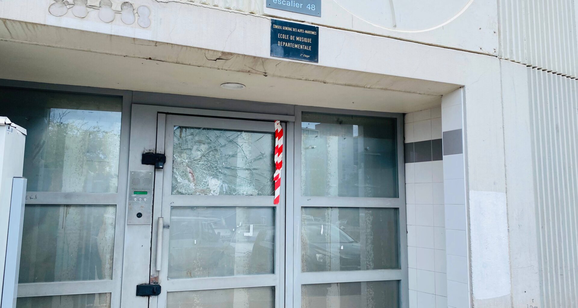Sept personnes d’une même famille avaient péri: gros retard sur les travaux de réhabilitation des logements impactés par les flammes aux Moulins