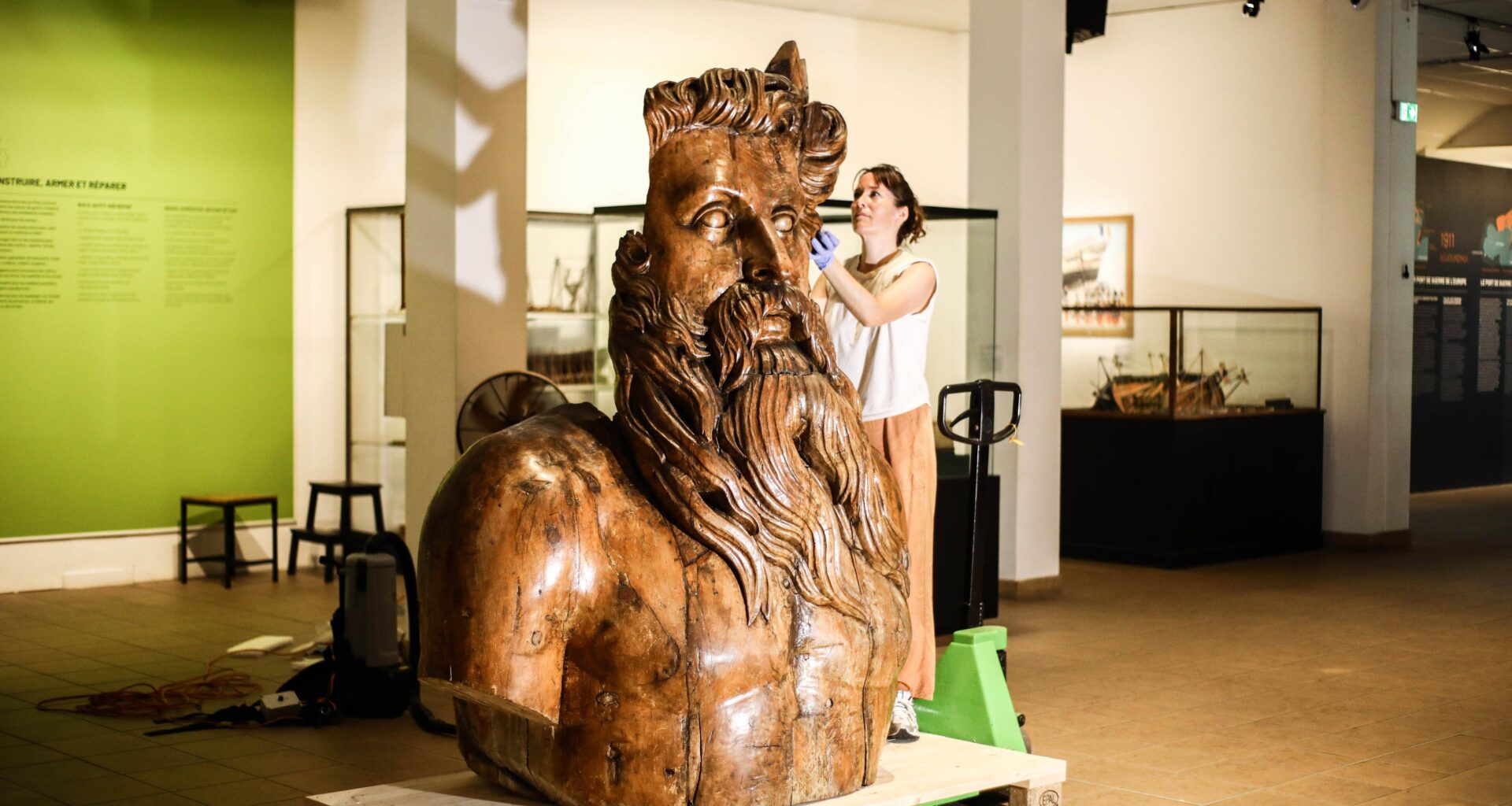 Cette sculpture emblématique du musée de la Marine à Toulon va partir à Deauville