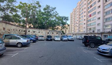"Les squats de places, ça ne peut plus durer": les riverains de ce parking toulonnais ne peuvent plus s'y garer et sont en colère