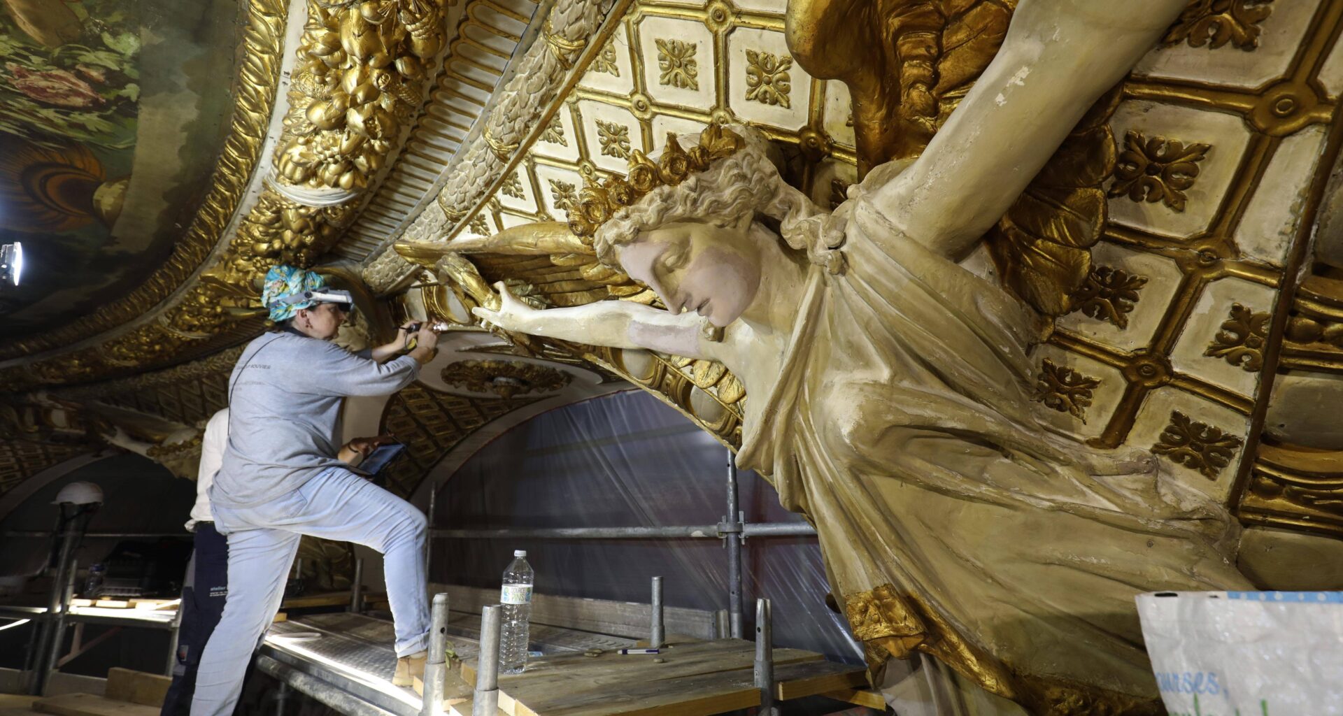 A Toulon, le chantier de l’opéra entre dans une nouvelle phase avec la restauration des décors de la grande salle