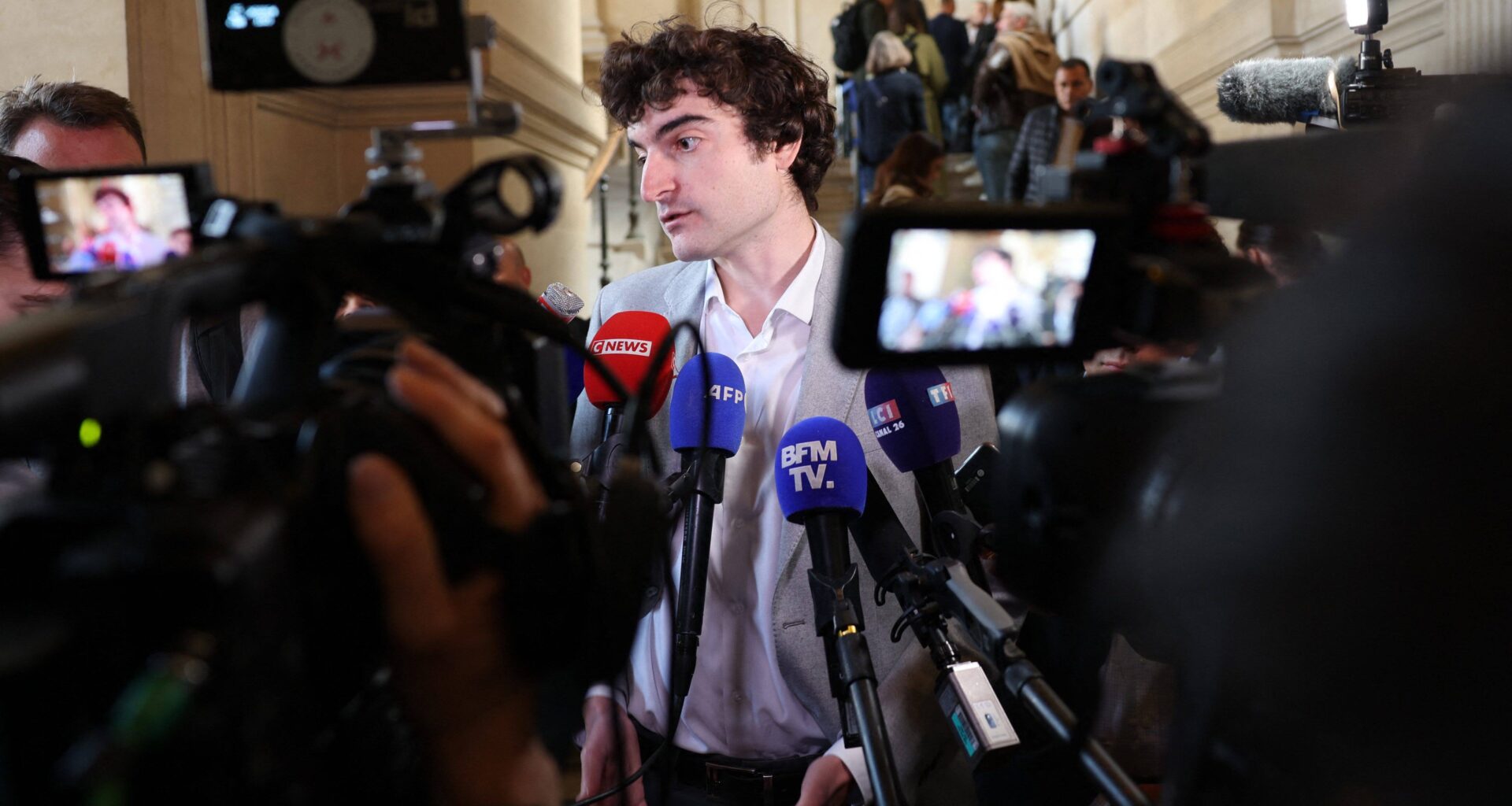 "Notre client est présumé innocent": le drame de Samuel Paty porté sur scène à Nice, les avocats d’un accusé montent au créneau