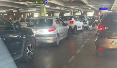 "Un vrai piège à rats, honteux": des bouchons monstres de 4h ce dimanche soir à Cap 3.000 provoquent la colère des clients