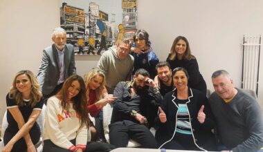 "Enfin pouvoir avoir des réductions au McDo", un chroniqueur de Cyril Hanouna reprend ses études