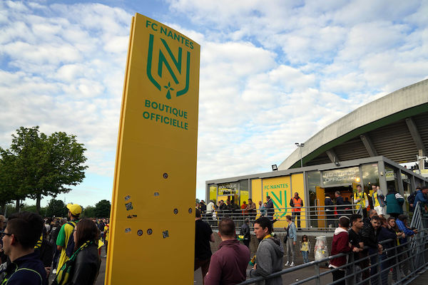 FC Nantes. Six défenseurs sans contrat pour renforcer les Canaris