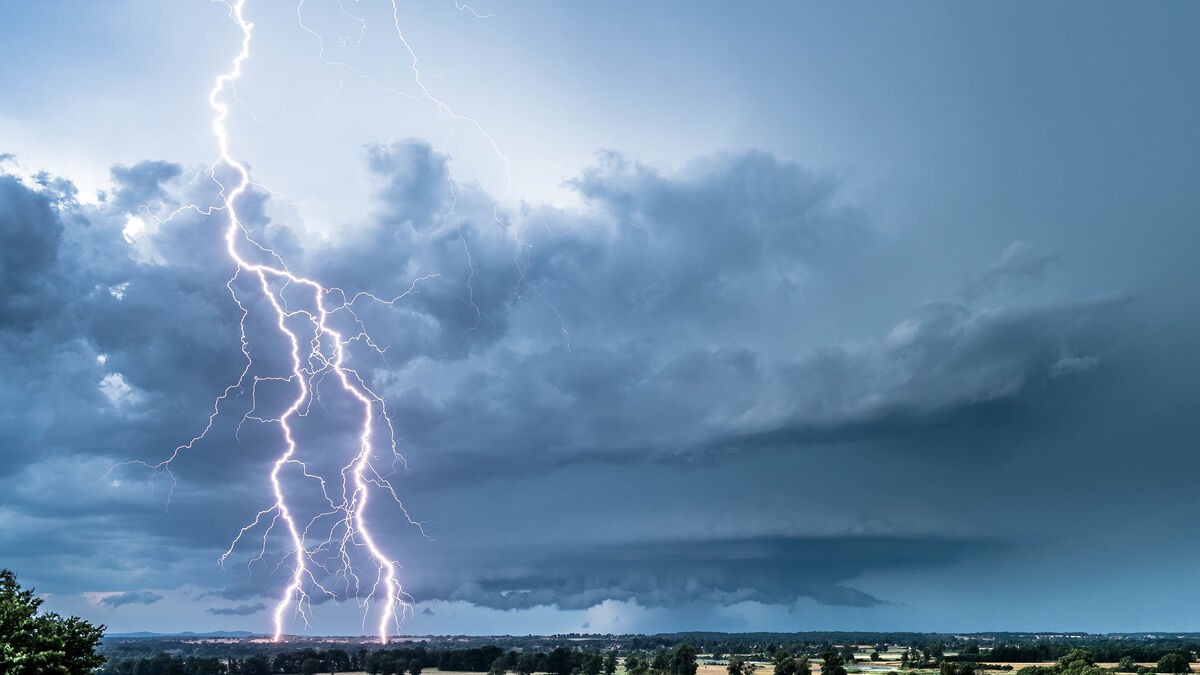 Orages : 29 départements désormais placés en vigilance orange, Paris et une partie de l’Ile-de-France concernés