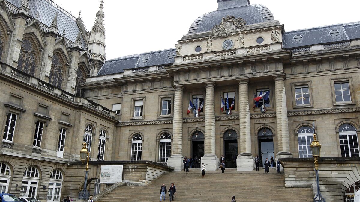 La panne électrique persiste au palais de justice de Paris, les fortes chaleurs à l’origine du black-out