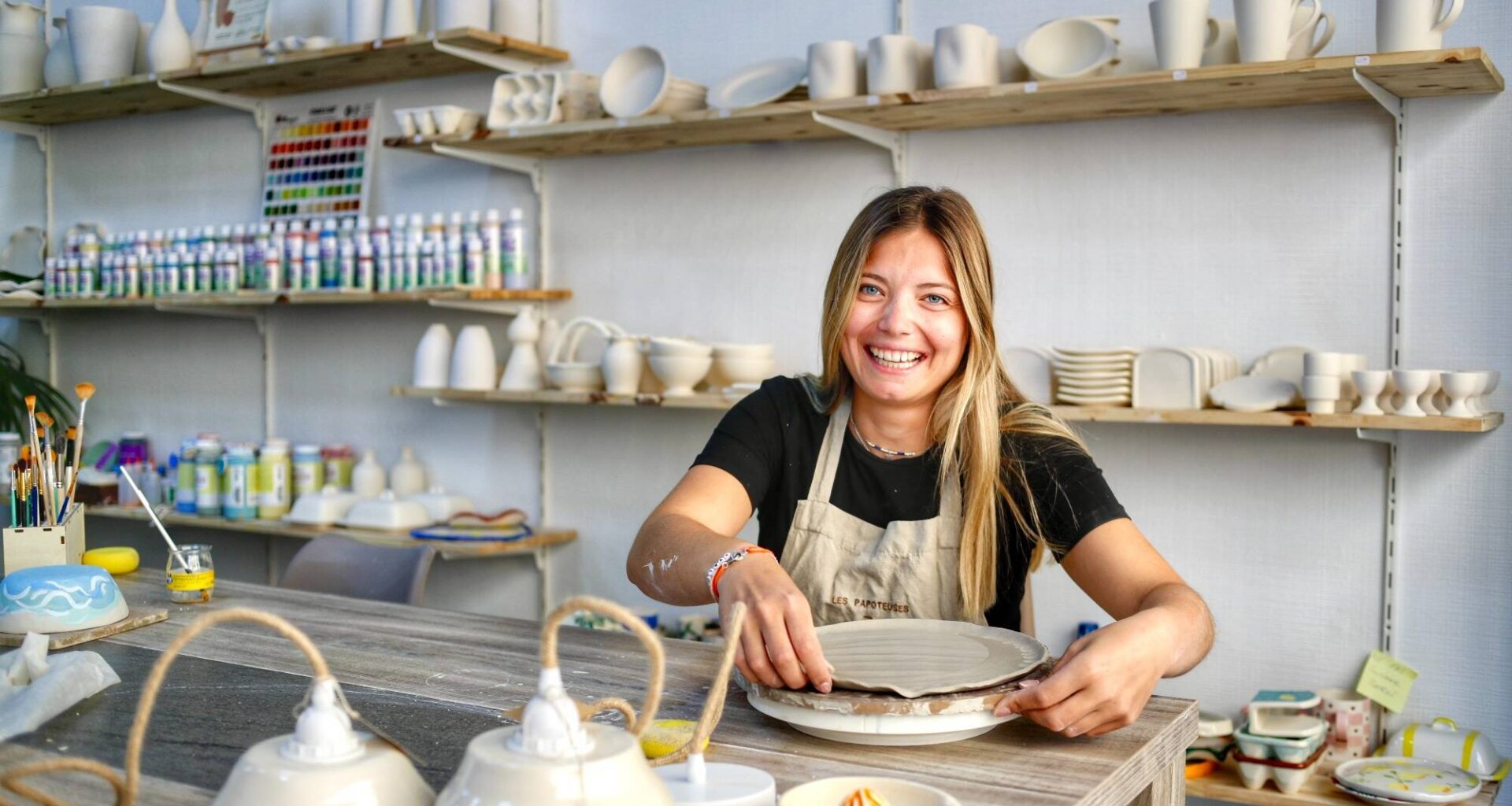 Grands et petits, venez vous initier à la poterie au Café Céramique à Toulon