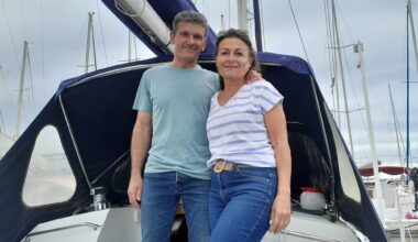 "Le but, c’était de partir...": ces Varois vivent sur leur bateau à l'année à Bandol, ils racontent ce quotidien hors du commun