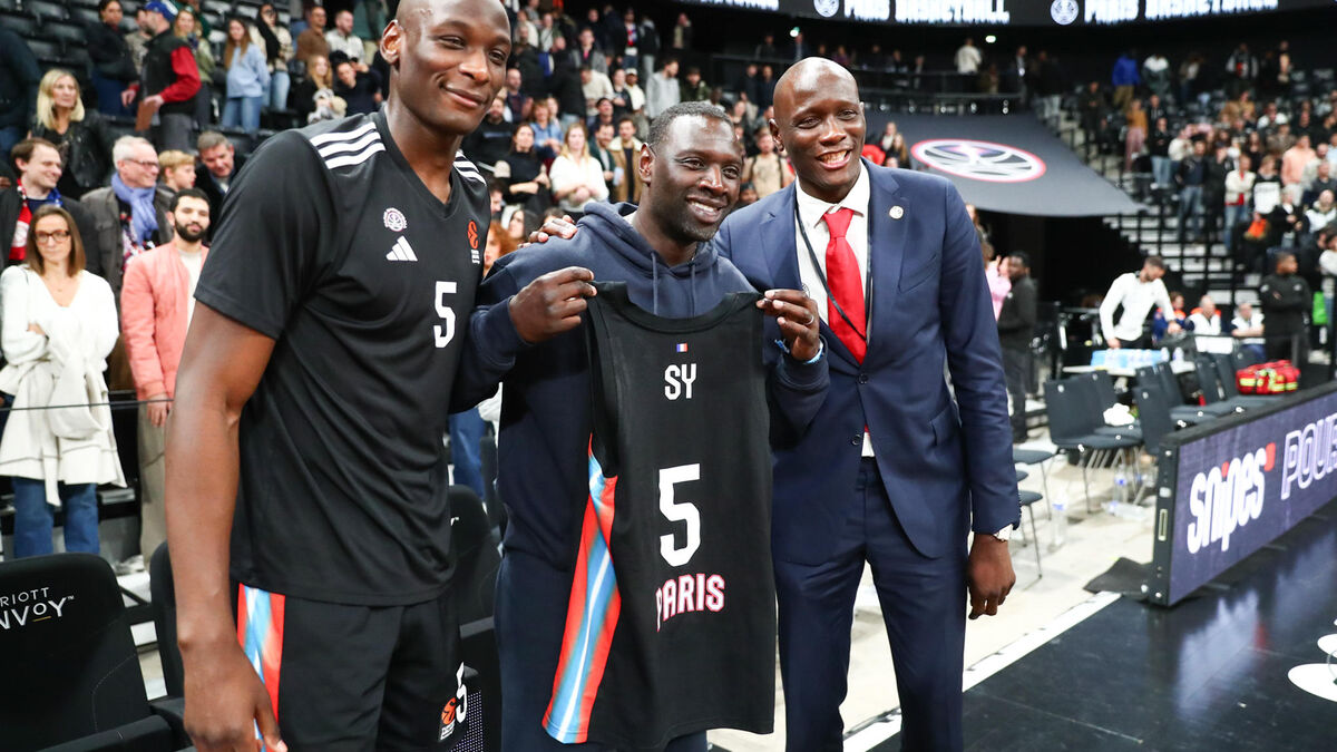 Basket : l’acteur Omar Sy nouveau copropriétaire du Paris Basketball