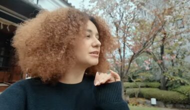 Léna Situations : son compagnon Seb la Frite "arrêté" en pleine rue au Japon , "ça me stresse un peu"
