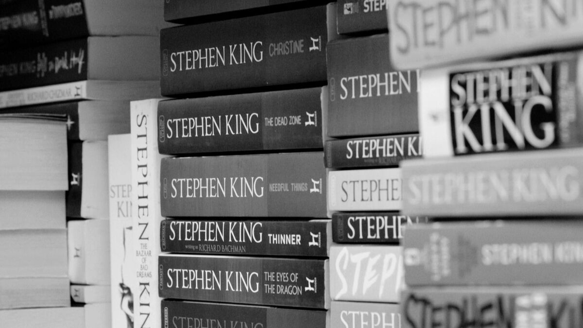 Ce roman de Stephen King déroute ses fans… mais cartonne en librairie