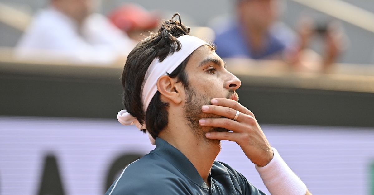 Roland Garros > Lorenzo Musetti au sujet de son revers à une main : « Ce n'est pas Roger Federer qui m'a fait choisir le revers à une main »