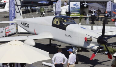 Des drones exposés au Salon du Bourget 2025