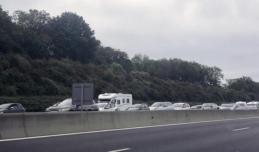 Info trafic. Embouteillages : circulation très compliquée autour de Nantes et vers la Bretagne