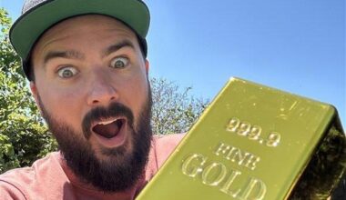 Après la Chouette d’Or, il invente son propre livre d’énigmes pour faire gagner… un lingot