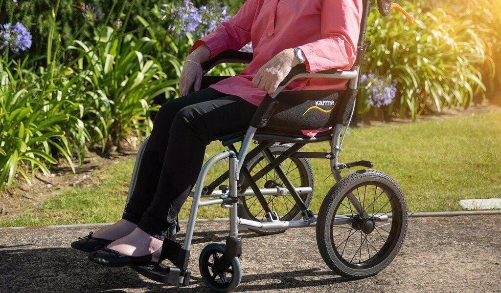 Sa mère de 85 ans meurt dans le jardin d’un Ehpad niçois : elle fait condamner Orpea