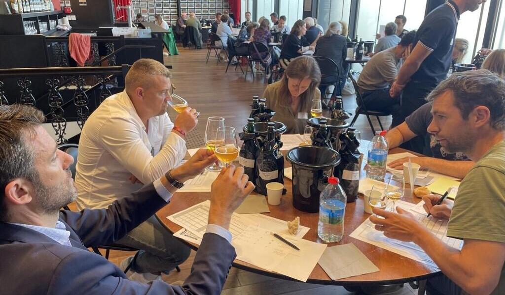 « Ça ne se boit pas qu’à la bolée » : à Rennes, le cidre breton récompense
