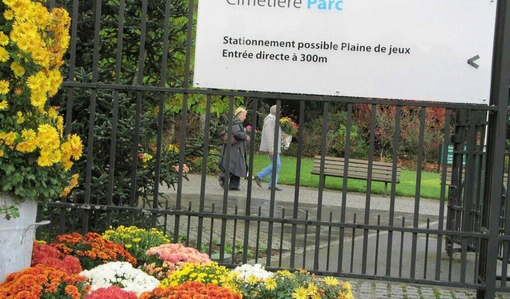 À Nantes, une rencontre artistique crépusculaire au cimetière-parc