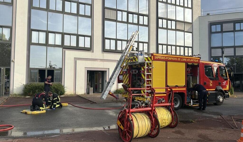 Près de l’aéroport de Nantes, un incendie dans une pizzeria