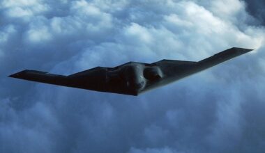 Iran-Israël : des bombardiers B-2 américains décollent en direction du Pacifique pendant que Trump réunit un conseil de sécurité