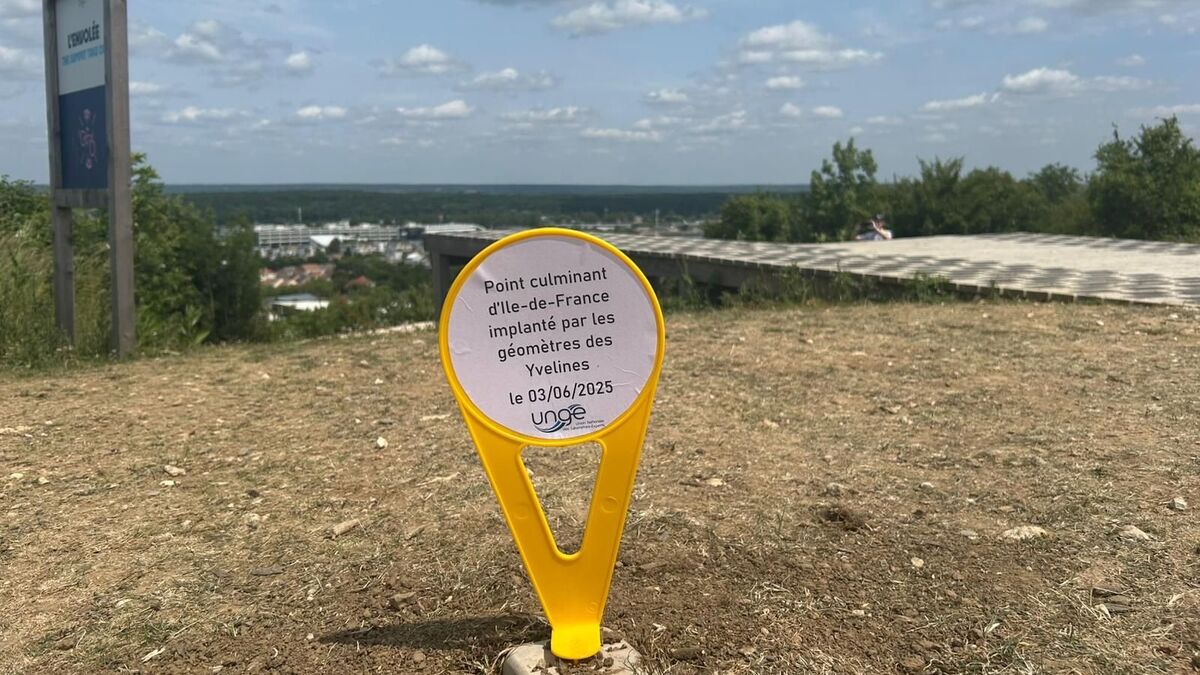 Du haut de ses 231 m... et 62 centimètres, la colline d’Elancourt est bien le point culminant d’Île-de-France !