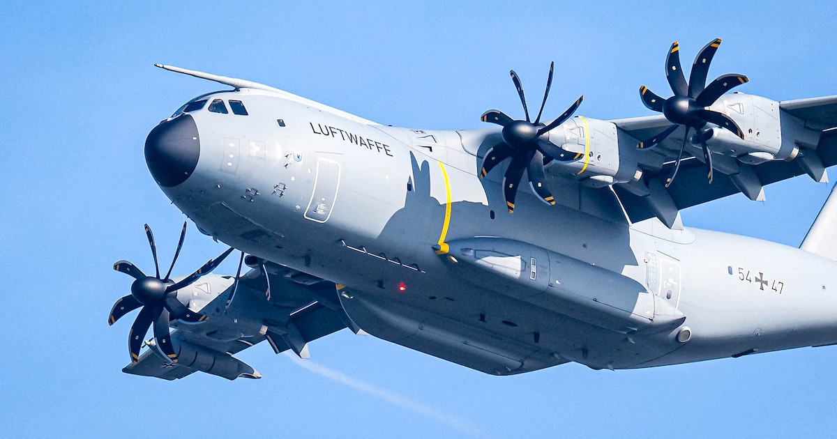 Le signal du transpondeur d'un Airbus A400M de l'armée de l'air allemande a été visible le 14 juin 2025 au-dessus de la Jordanie. Ce modèle de la Bundeswehr peut ravitailler en vol des avions de combat.