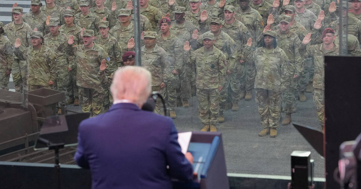 Face aux oppositions, Donald Trump se rêve en chef de guerre civile – Libération