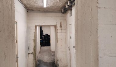 Sous les pavés, les bunkers : à Paris, que faire des 250 blockhaus à l’abandon ?